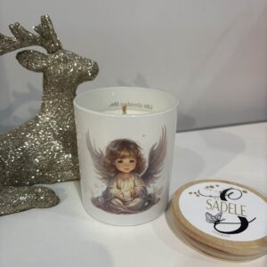 Sojavahast küünal laim-vaarikas "Ingel"